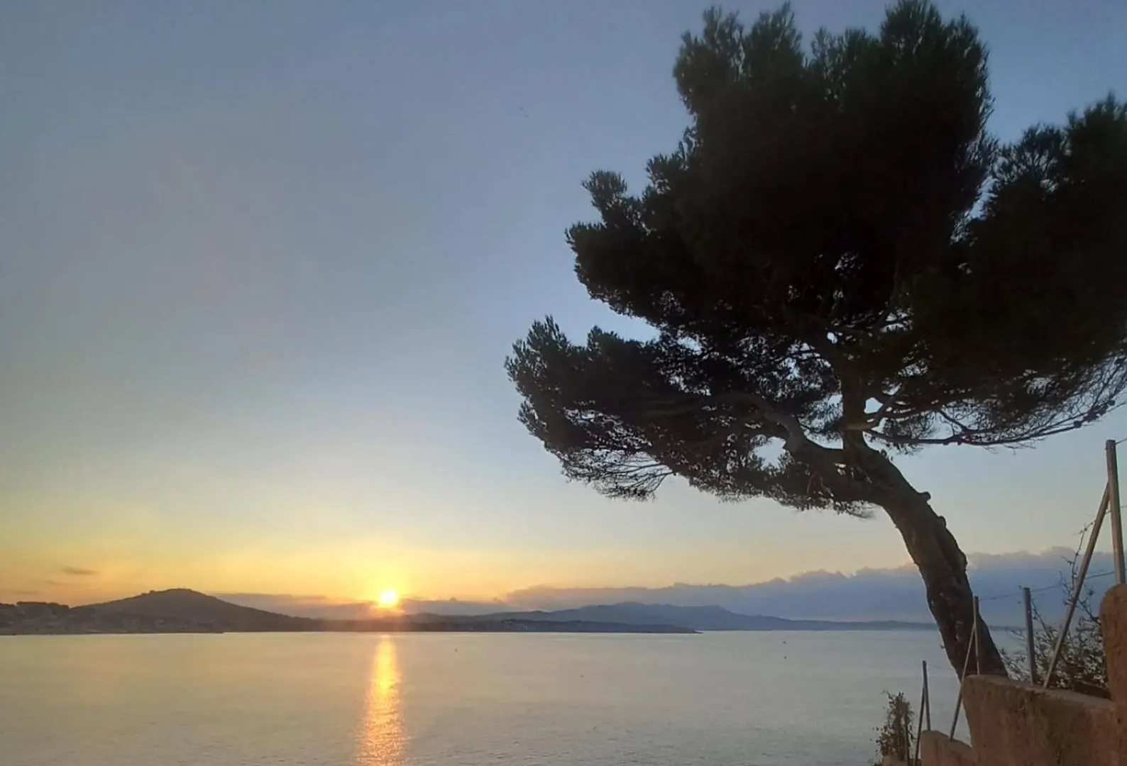 Sanary-Sur-Mer Superbe Appartement Au Calme 0*,  צרפת